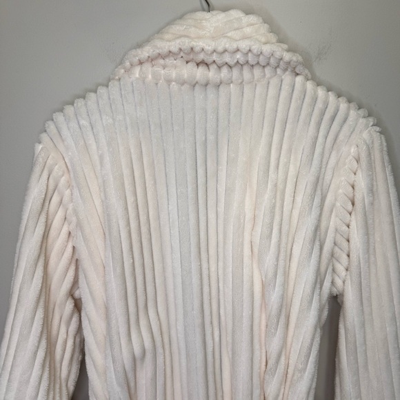 Yawn Off White Cream Robe Size Large Neutral Loungewear Lounging Comfy Cozy - Picture 6 of 11